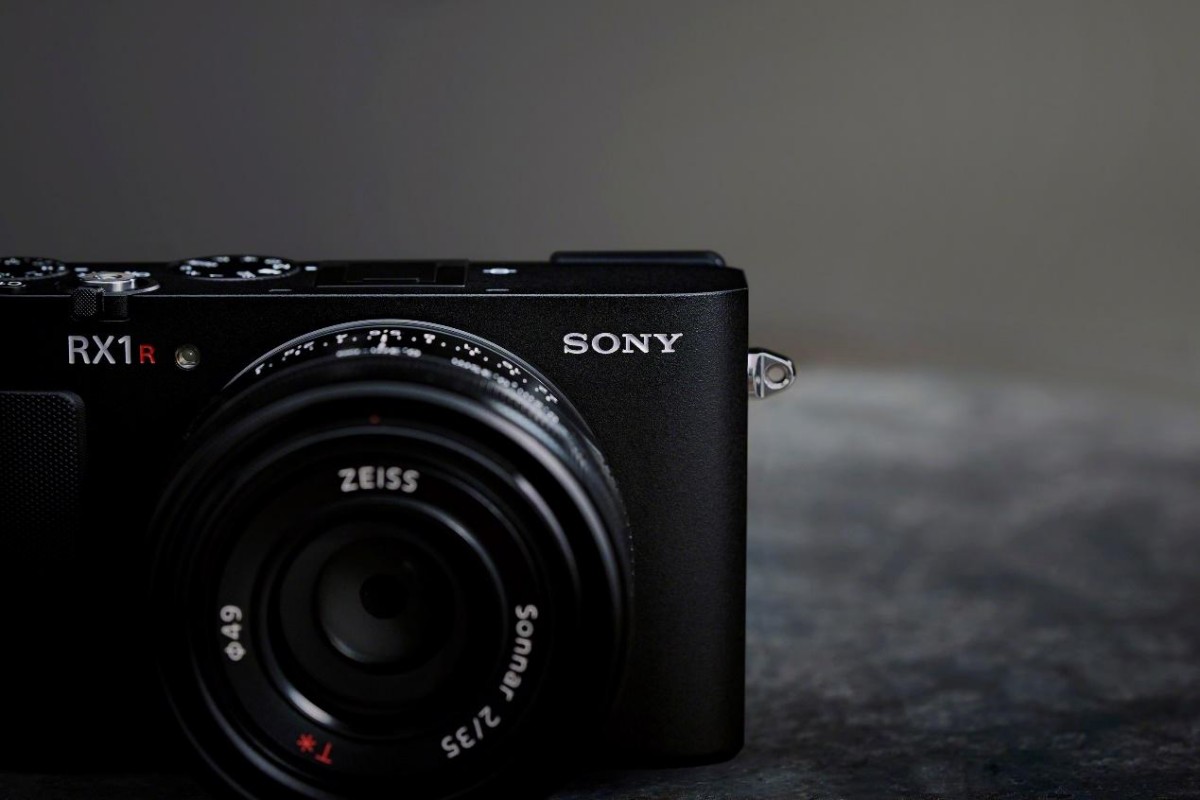 索尼发布黑卡?系列全画幅新旗舰 RX1R III
